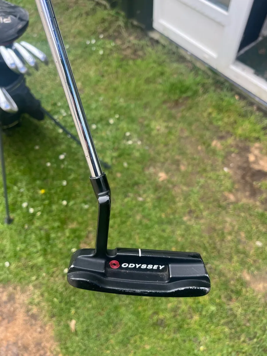 Oddessey putter - Image 1