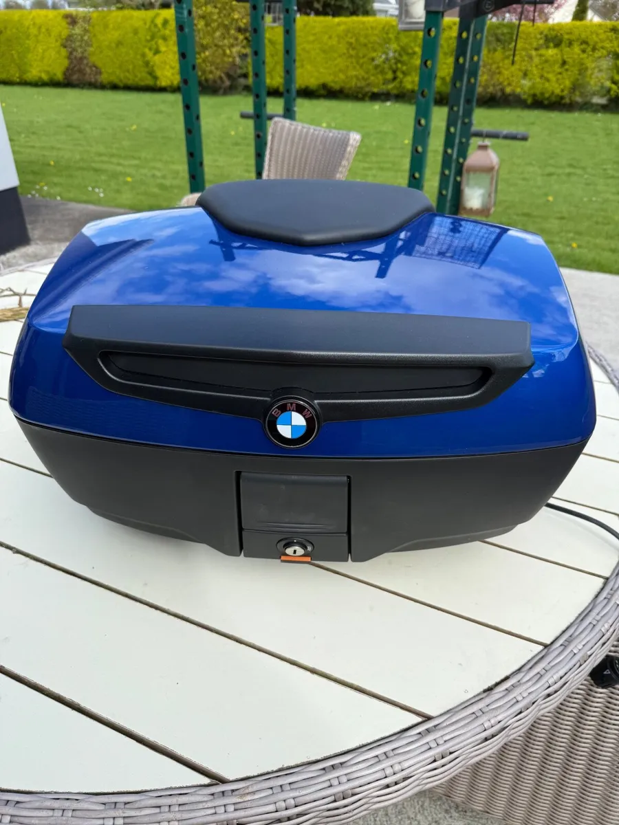 BMW 49L Top Box - Image 3