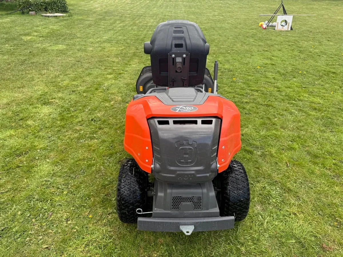 Husqvarna R 214C Rider c/w 94cm deck - Image 3