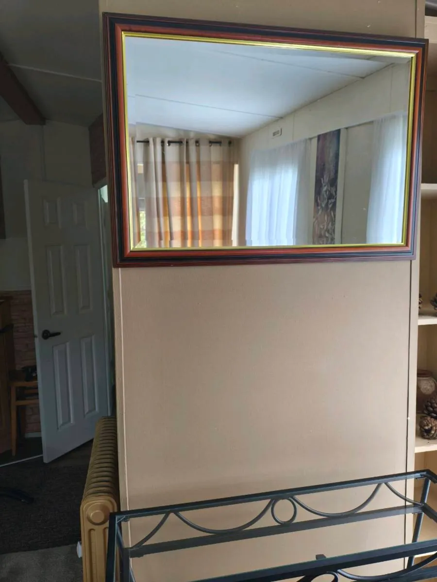 Lovely new timber gold mirror 20 euro - Image 2