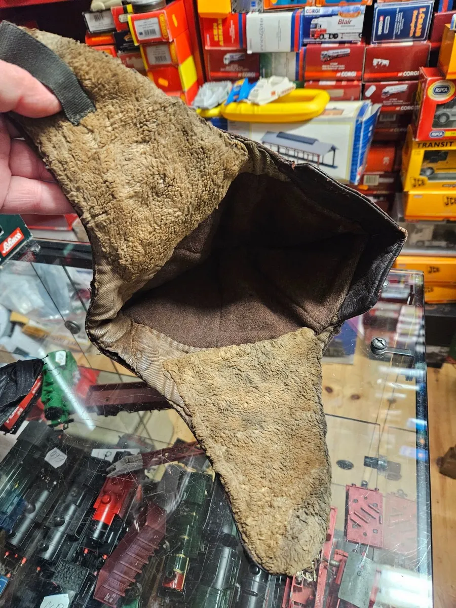 Vintage Flying Cap - Image 1