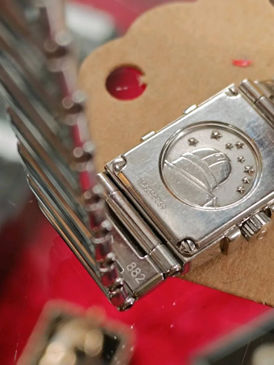 Ladie's Omega Constellation Quadra Diamond Dial - Image 4