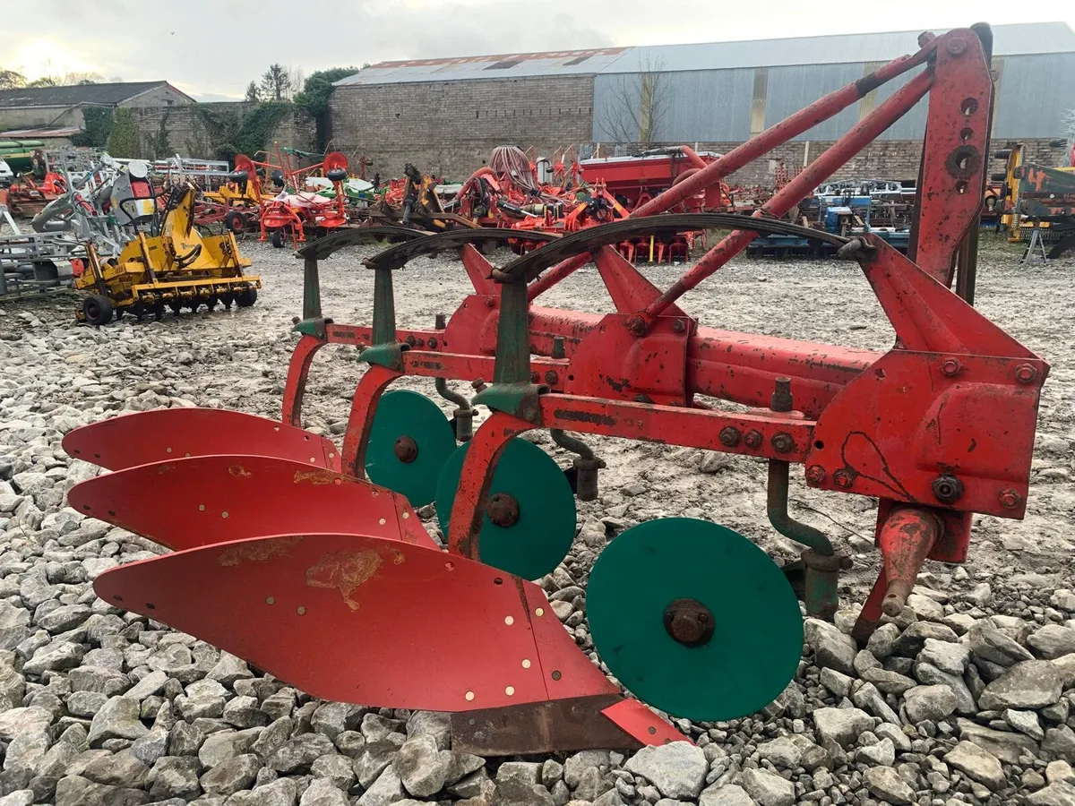 KVERNELAND 3 X 14" NO 8 AUTO RESET, NEW METAL - Image 4