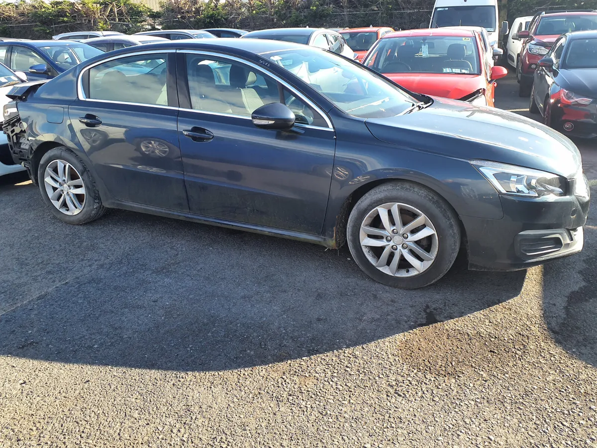Peugeot 508 , 1.6 HDI Light rear damage 2016 - Image 2
