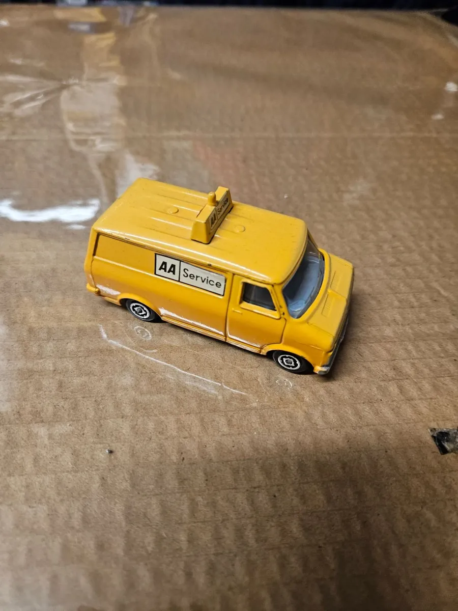 Dinky 1970's Bedford AA Van - Image 2