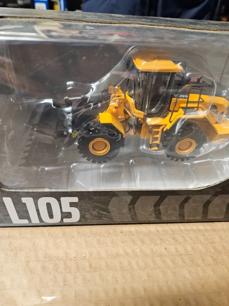 Corgi Motorart Volvo Loader 1.50 - Image 4