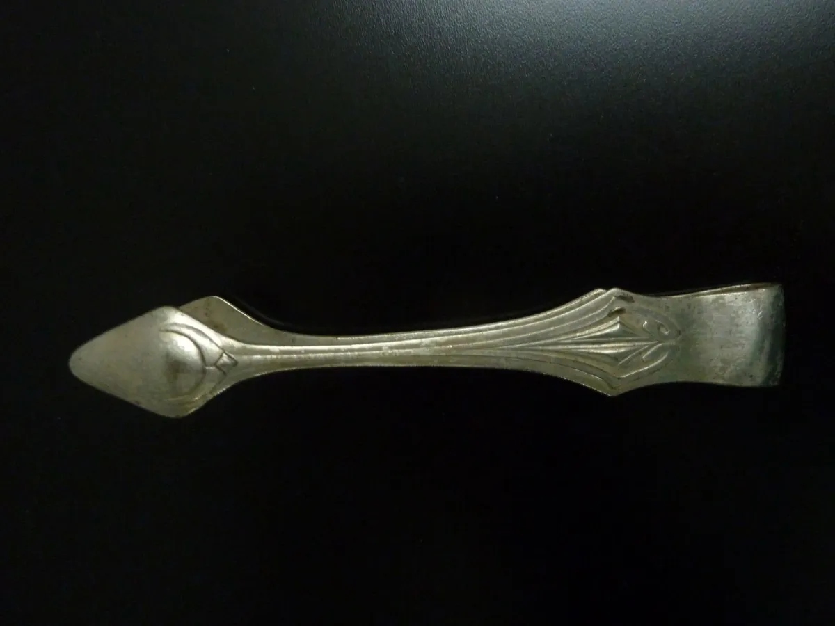 Vintage sugar tongs - Image 2
