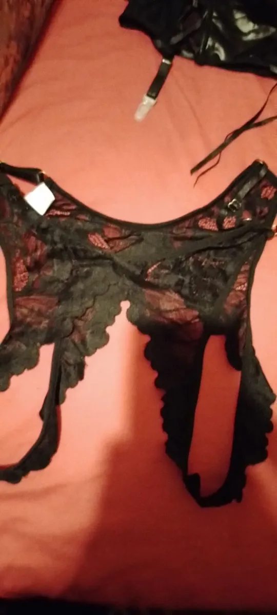 Crossdresser?.lingerie leatherlook - Image 4