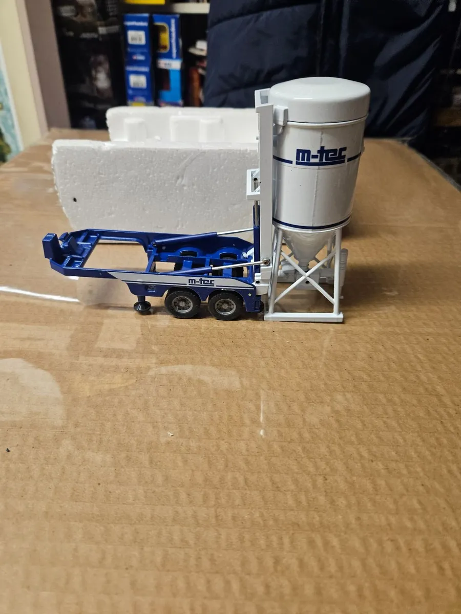 Corgi Joal Cement Truck 1.50 - Image 1