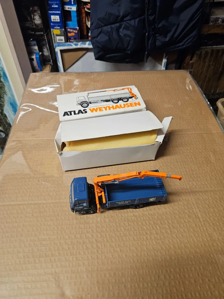 Corgi Conrad Mercedes Truck with Crane 1.50 - Image 4