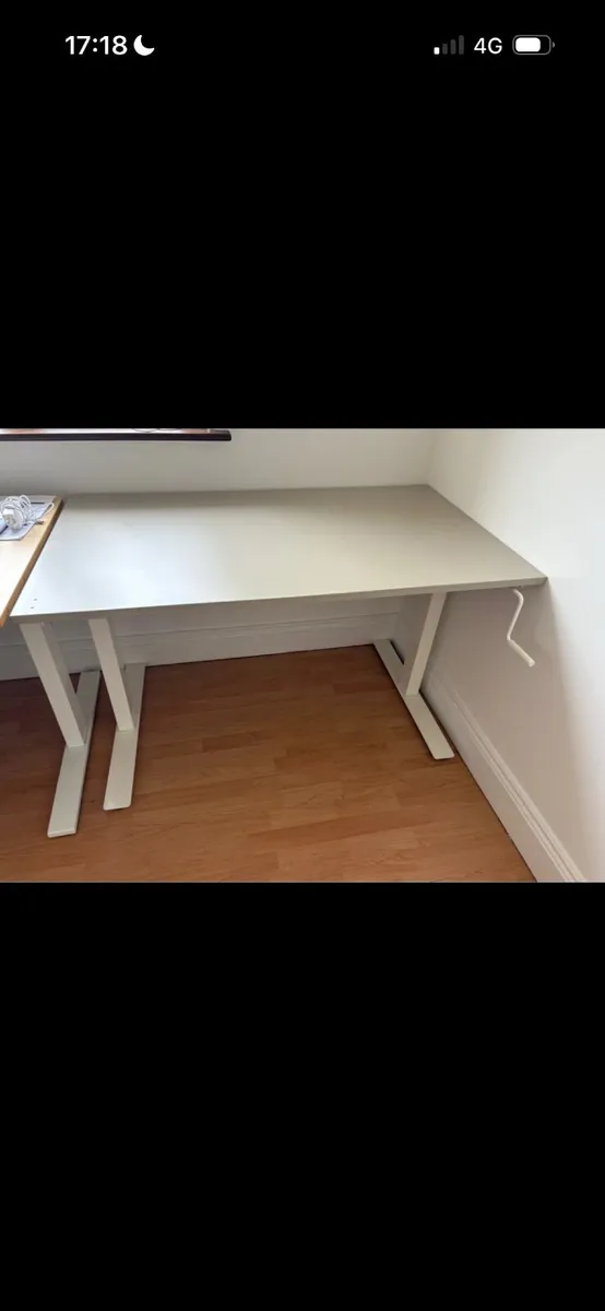 Seating / Standing IKEA desk - Image 1