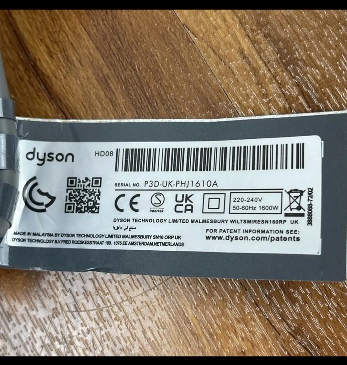 Dyson supersonic hairdryer - Image 4