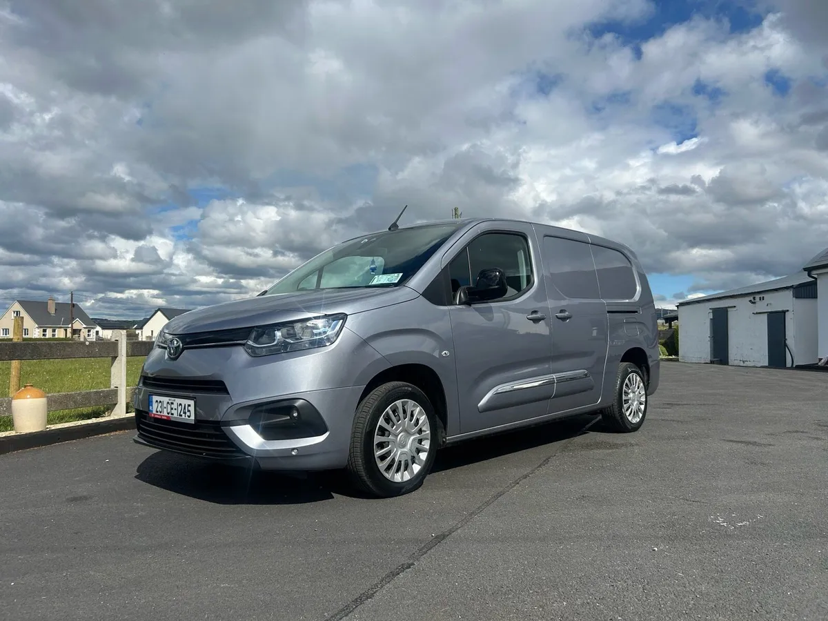 TOYOTA PROACE CITY - Image 1