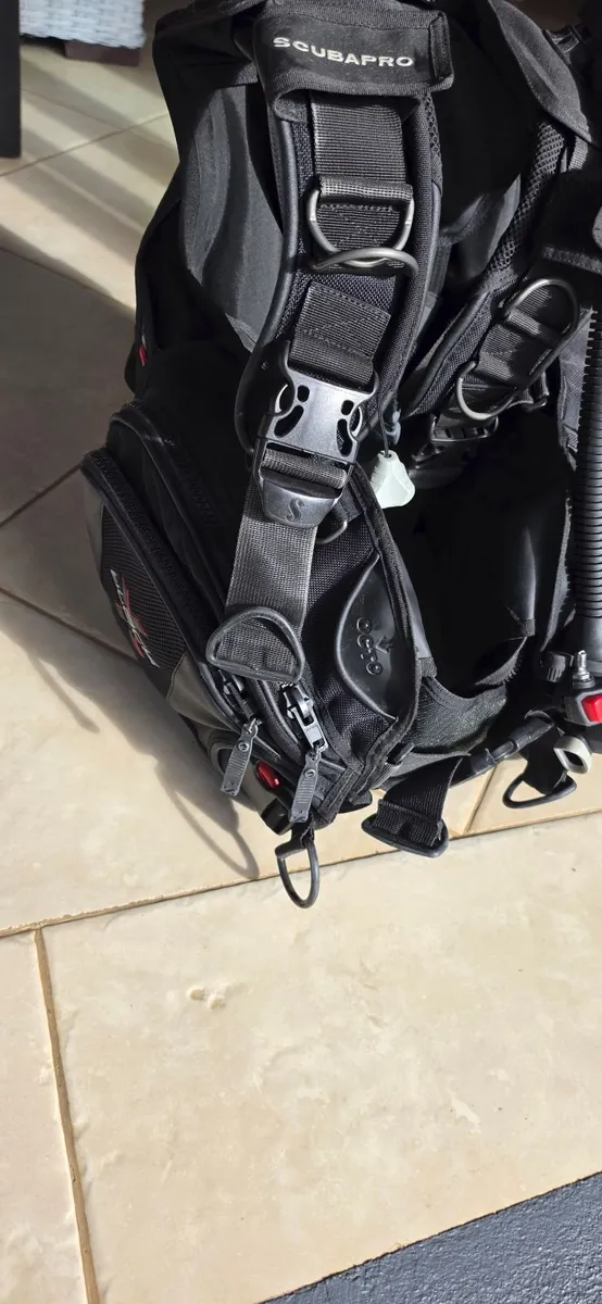 Scubapro BCD X Black Large - Image 2