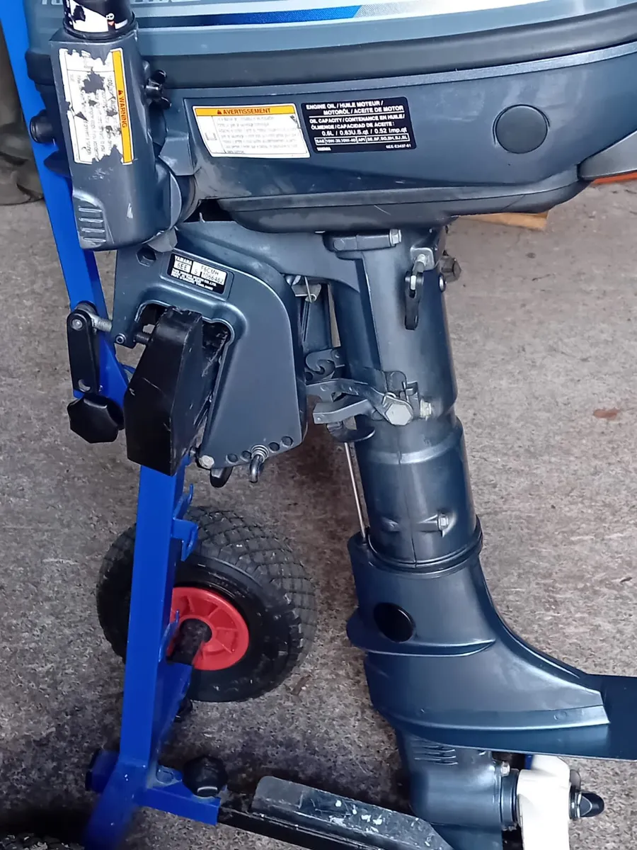 Boat engine - Image 2