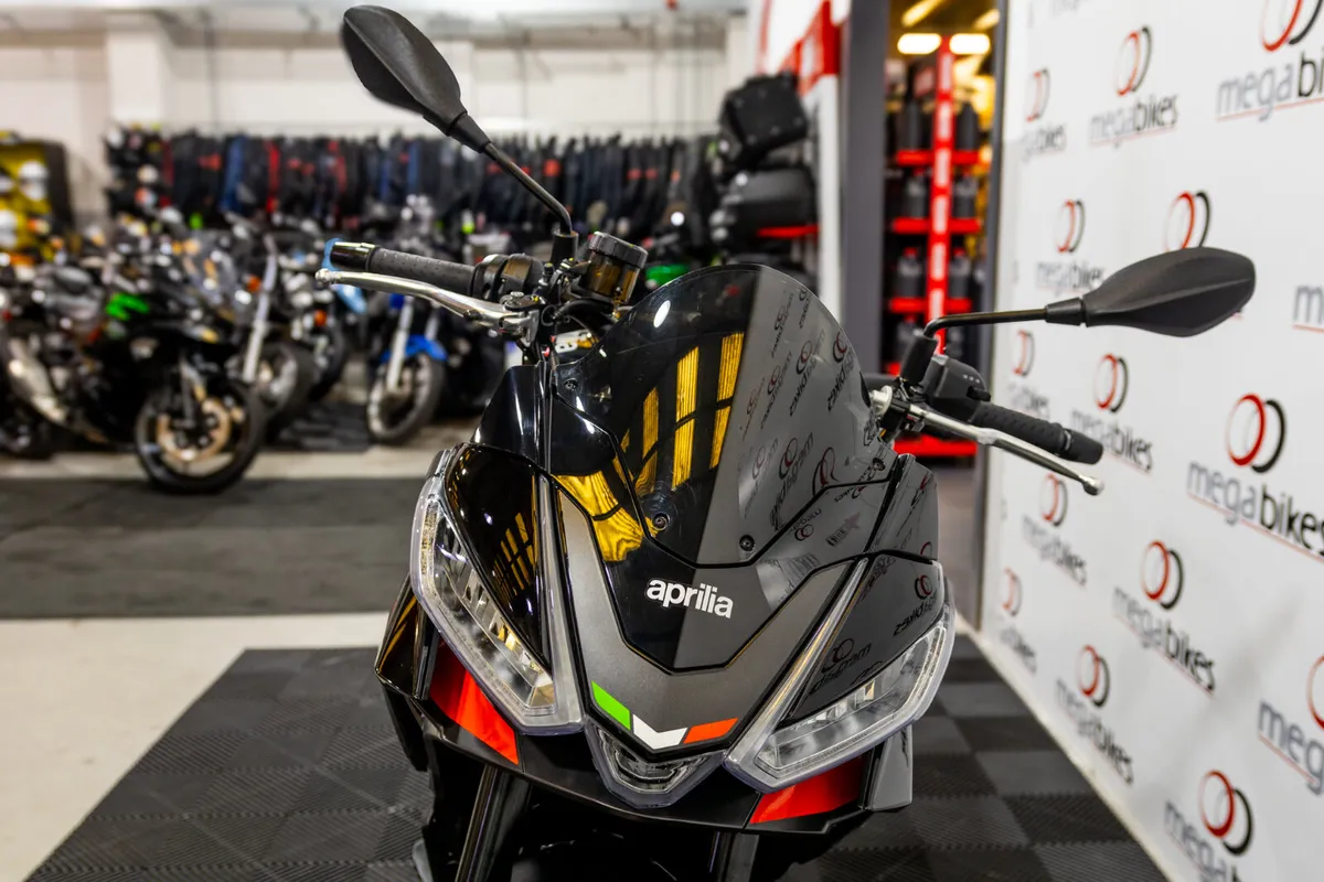 Aprilia Tuono 660 Factory 2021 - Image 3