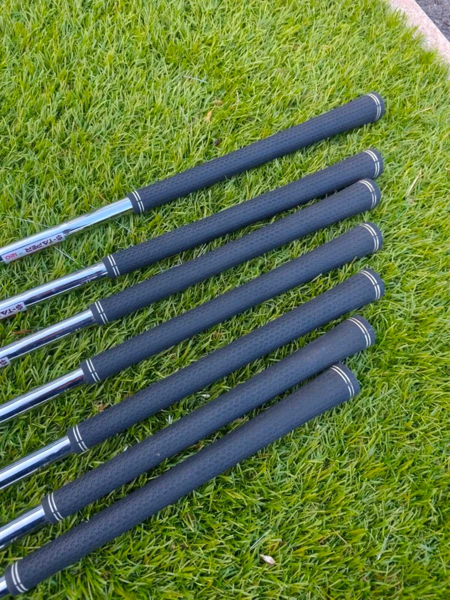 Cobra King MIM Tour Iron Set - Image 4