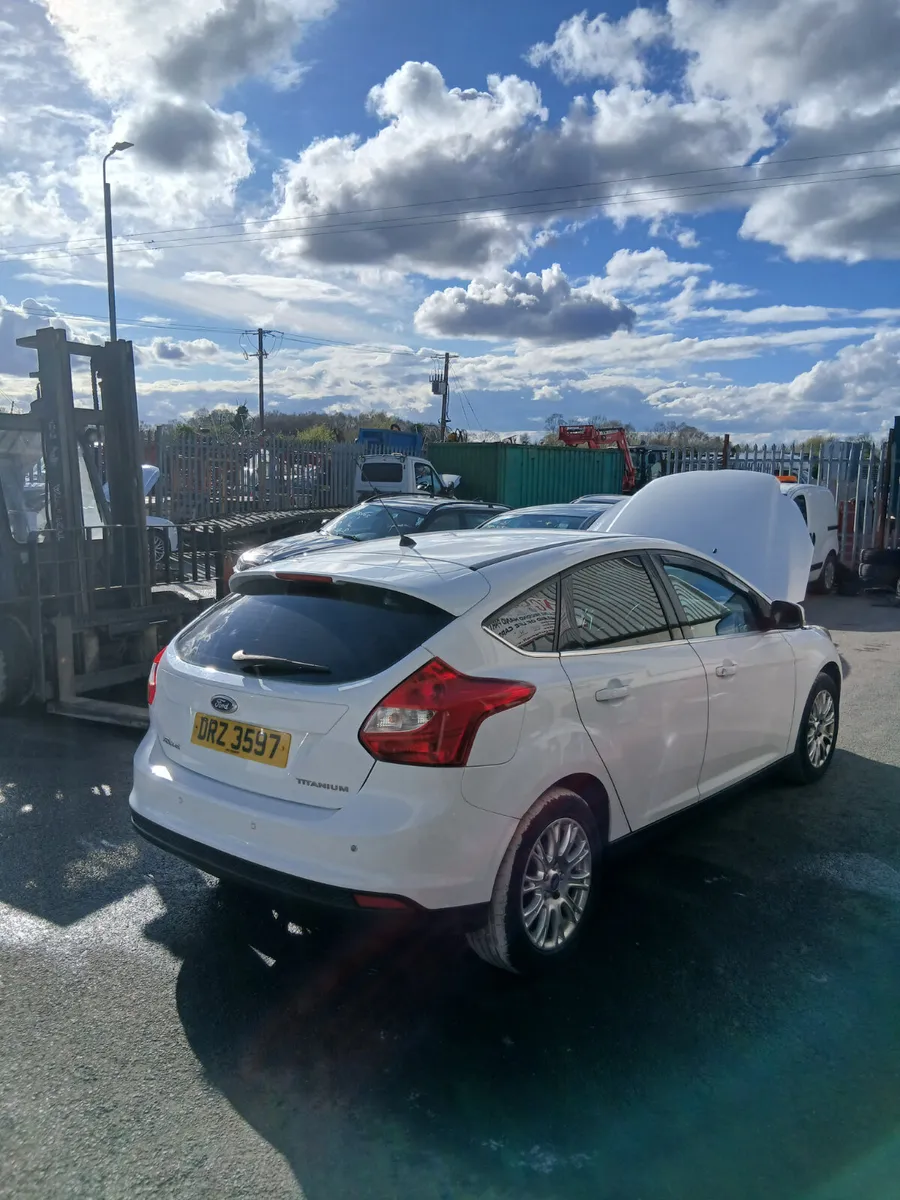 2014 FORD FOCUS 1.6 PETROL BREAKING - Image 4