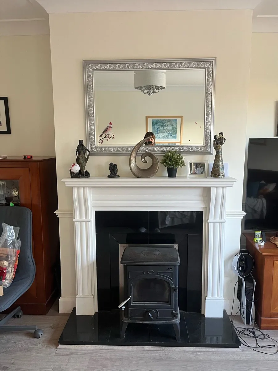 Mantle piece and surround - Image 2