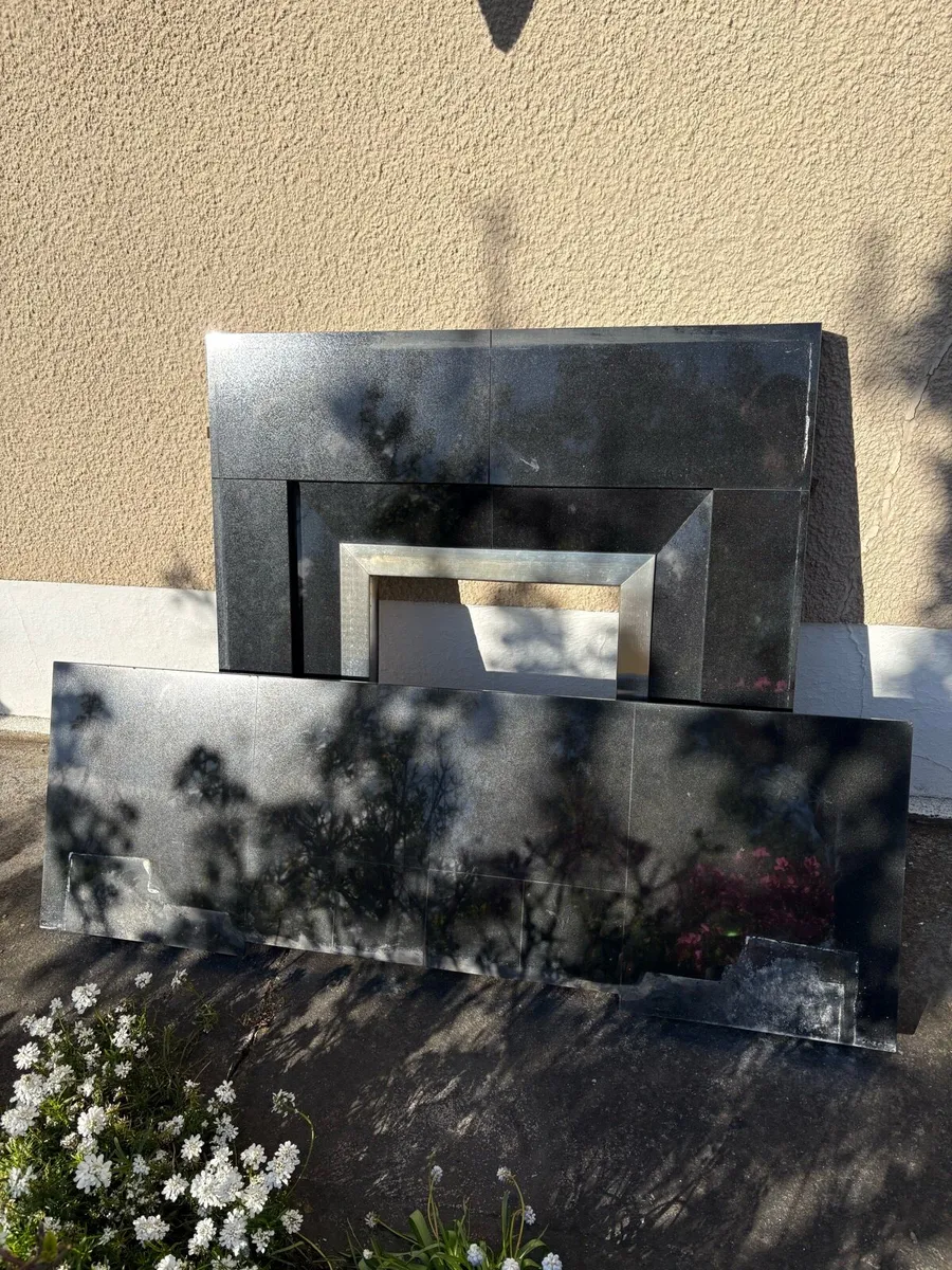 Mantle piece and surround - Image 4