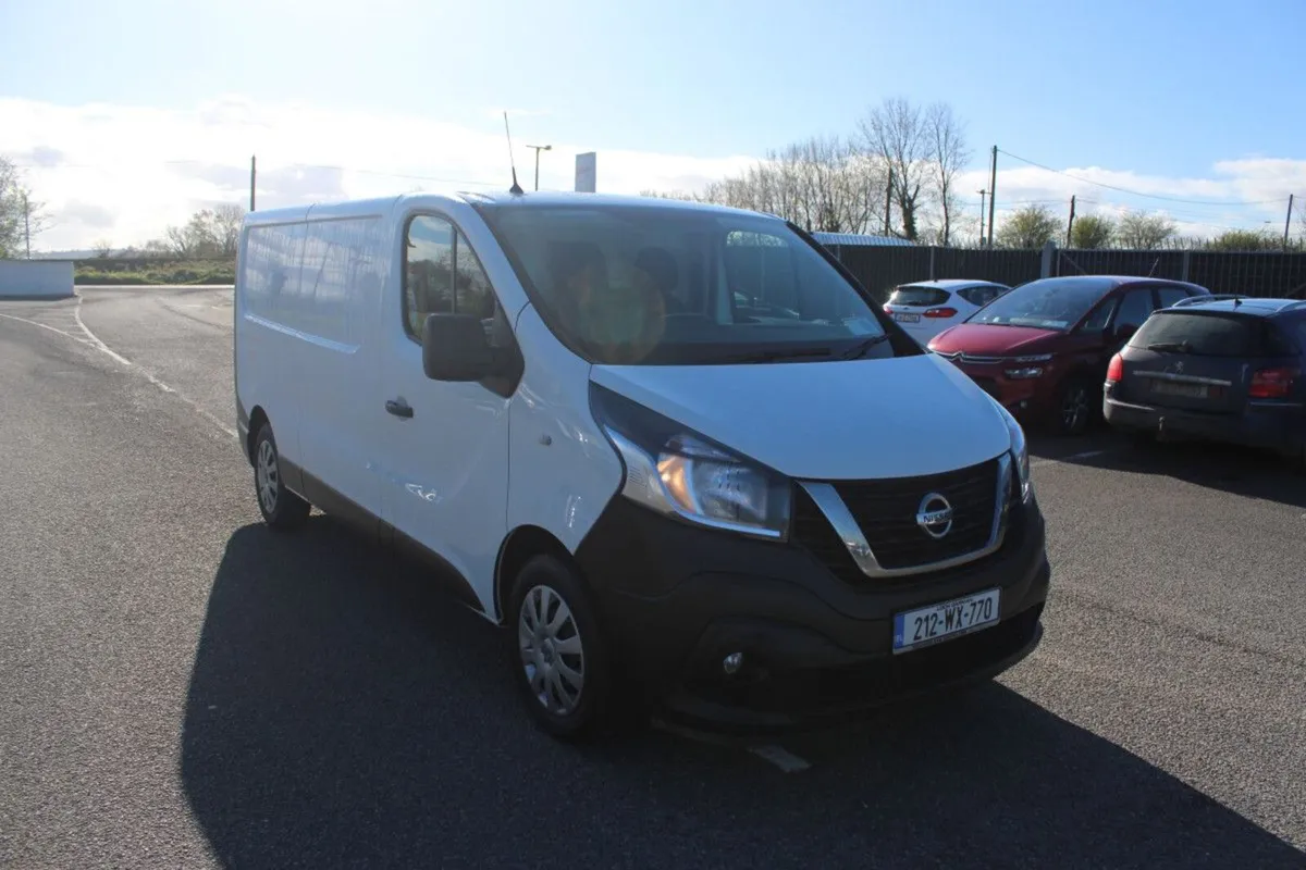 Nissan NV300 NV300 LWB 120 SV 1300 AC MY20-TENDER - Image 1