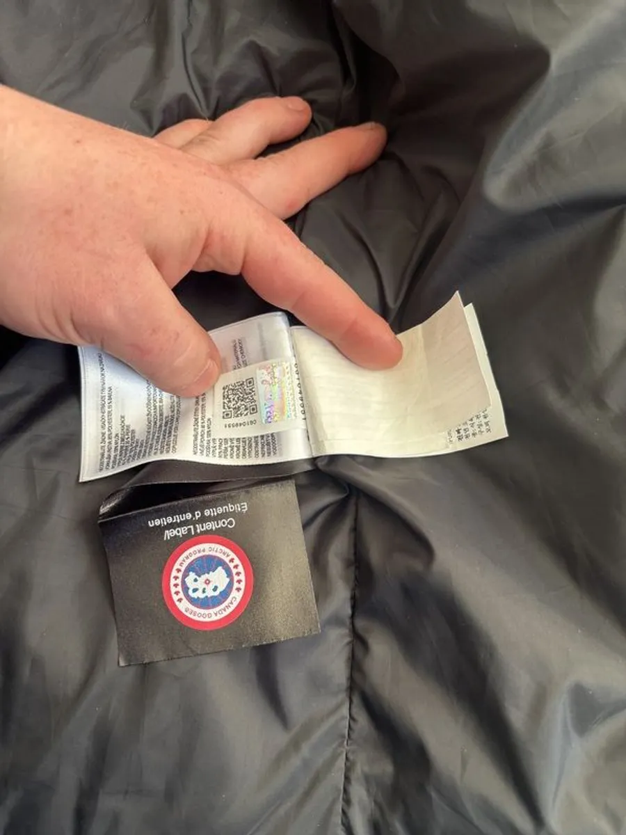 canada goose jacket - Image 4