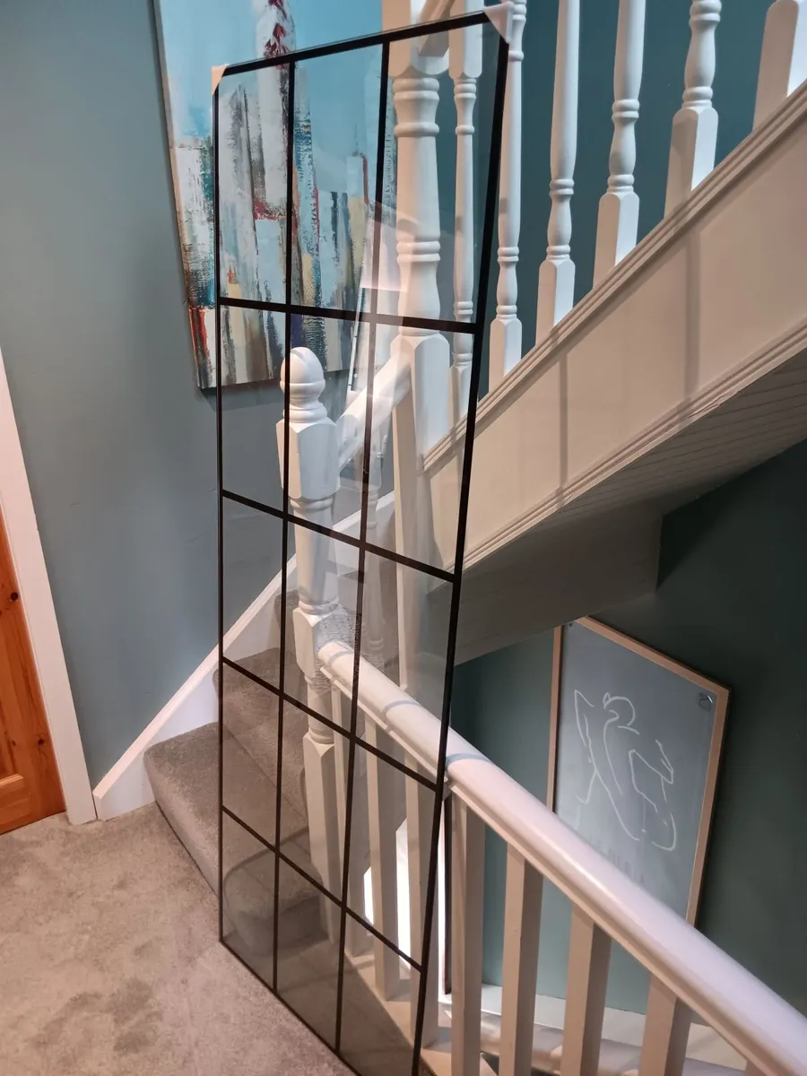 Shower screen - Image 1