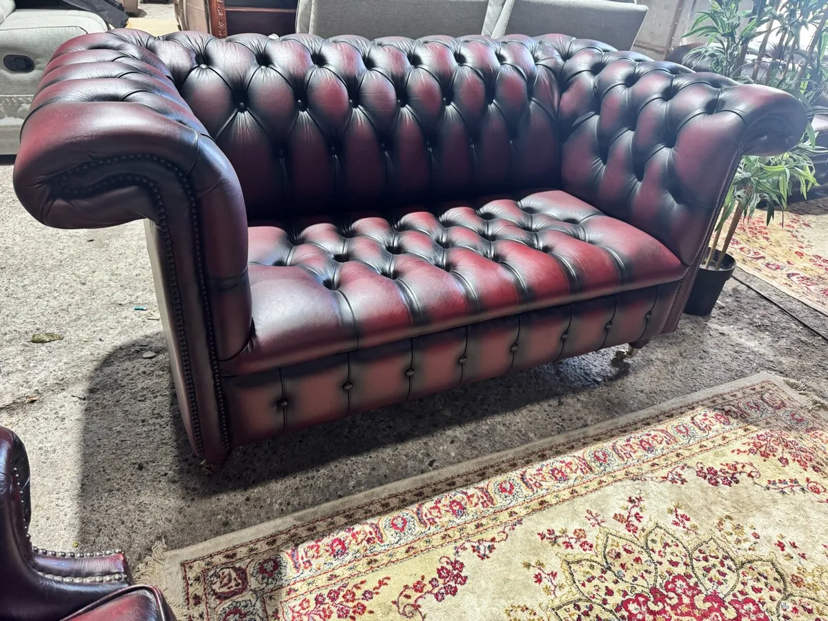 Antique 2-1-1 seater chesterfield - Image 2