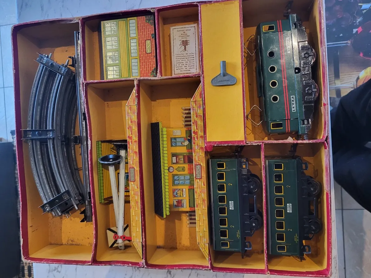 Hornby trains - Image 1