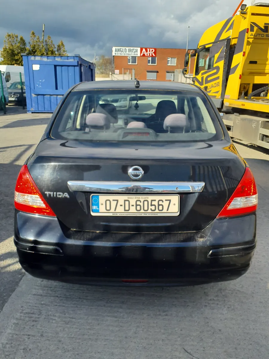 Nissan Tida 2007 1.6 petrol one owner - Image 4