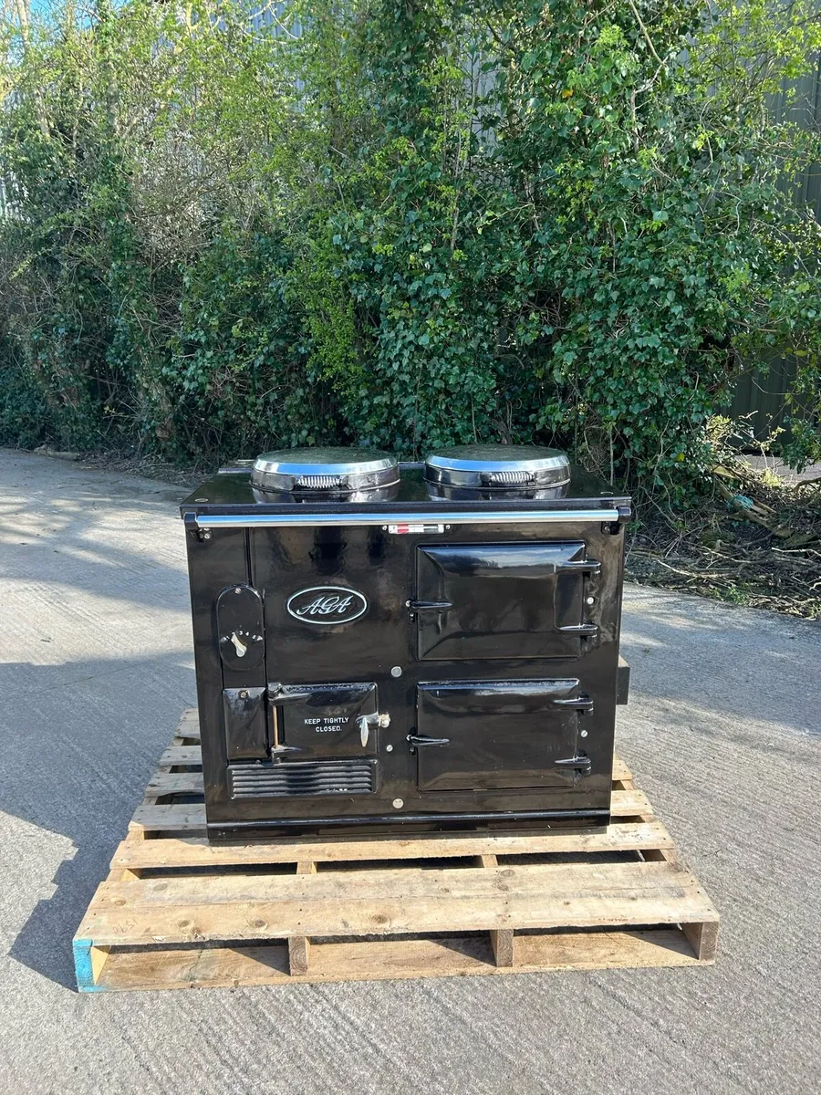 AGA cooker - Image 1