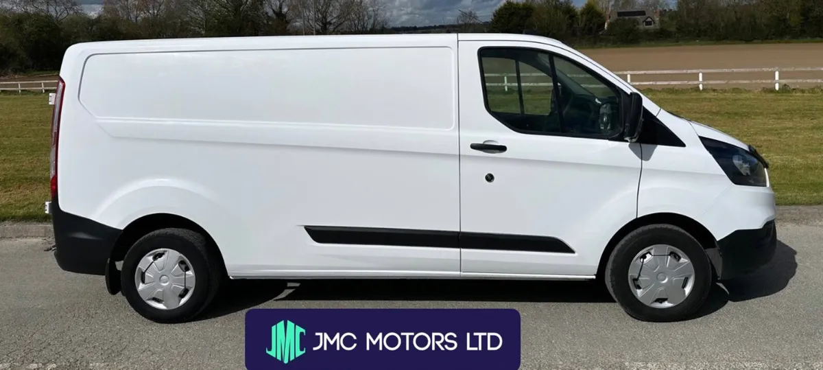 Ford Transit Custom 2022 - Image 2