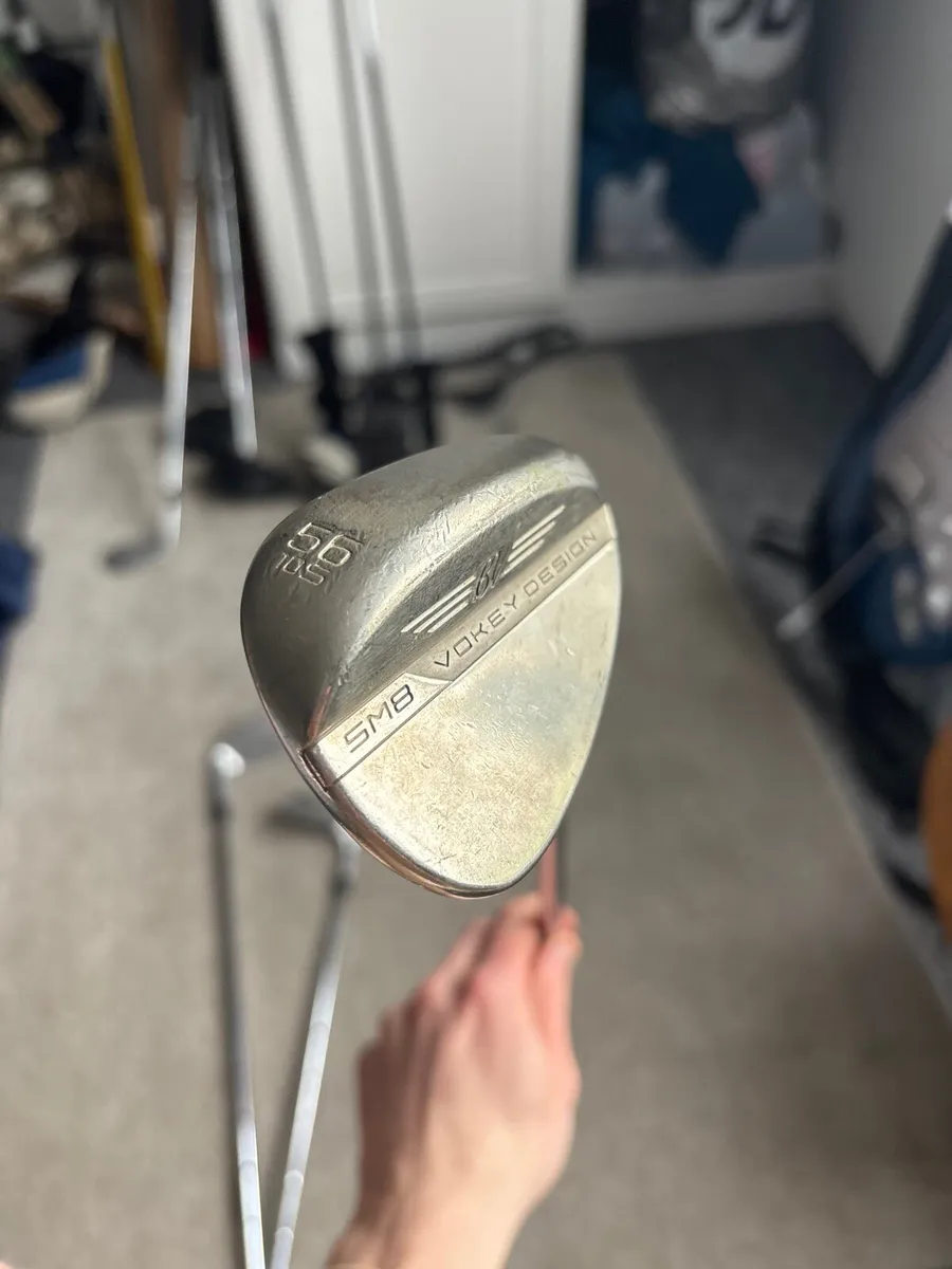 Titleist vokey sm8 56 degree - Image 3