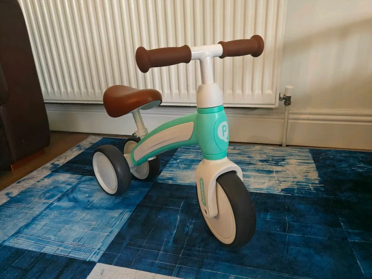 Q Play Balance Bike - Image 2