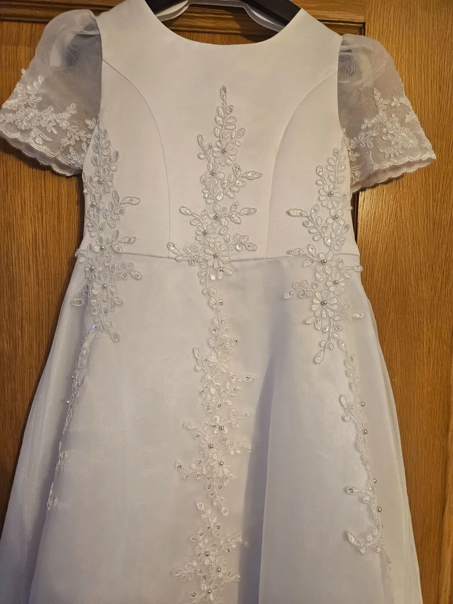 Communion dress - Image 4