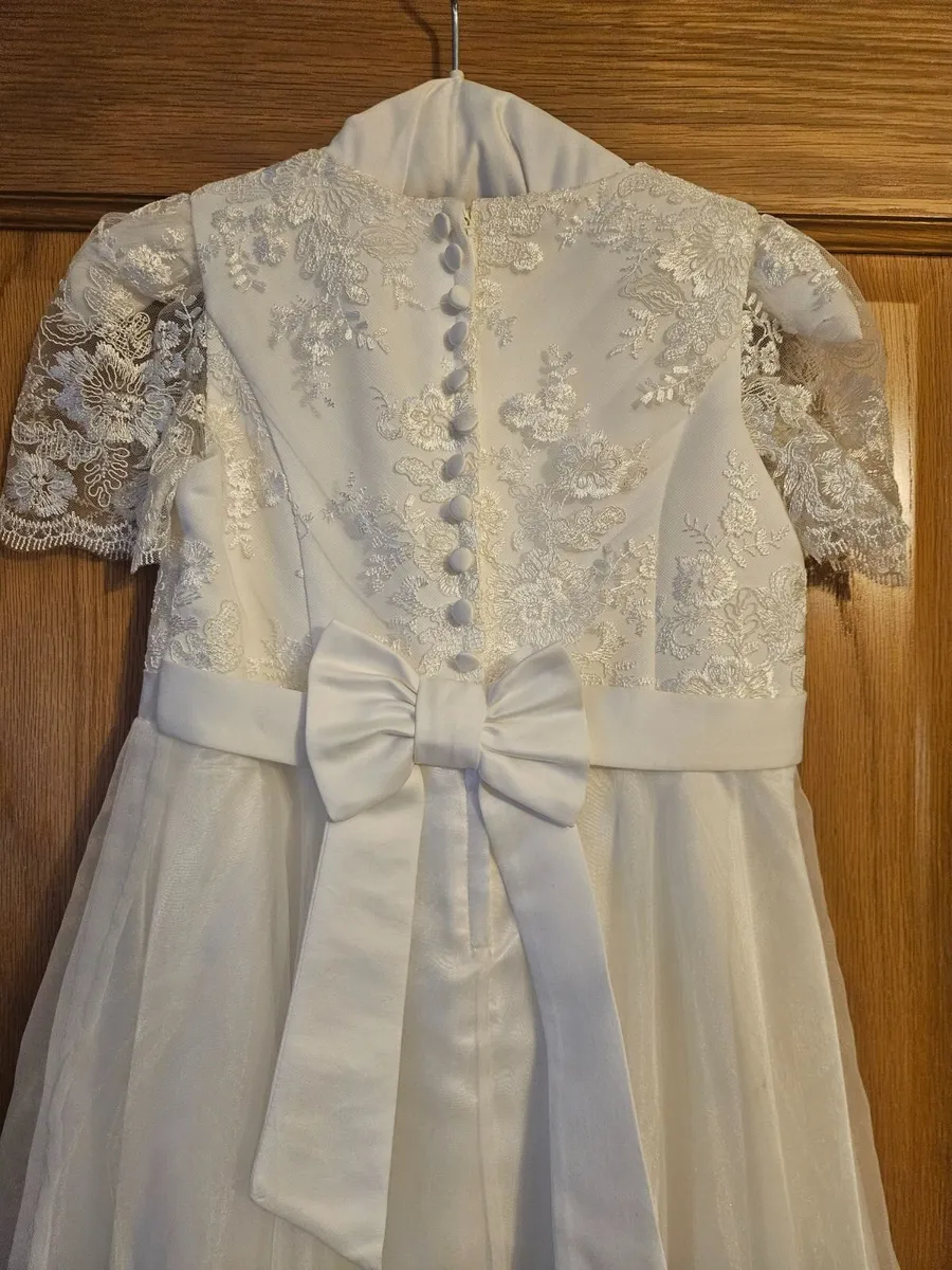 Communion dress - Image 1