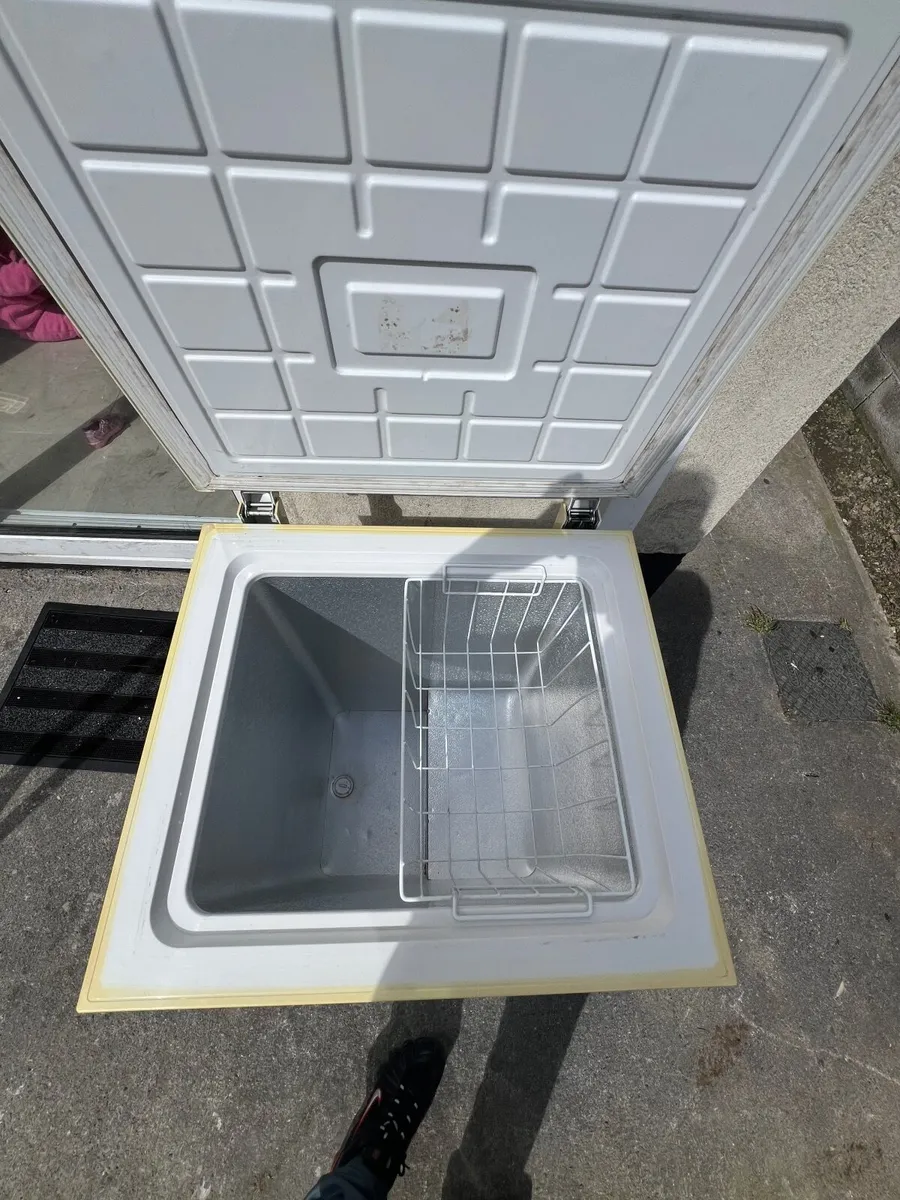Freezer - Image 4