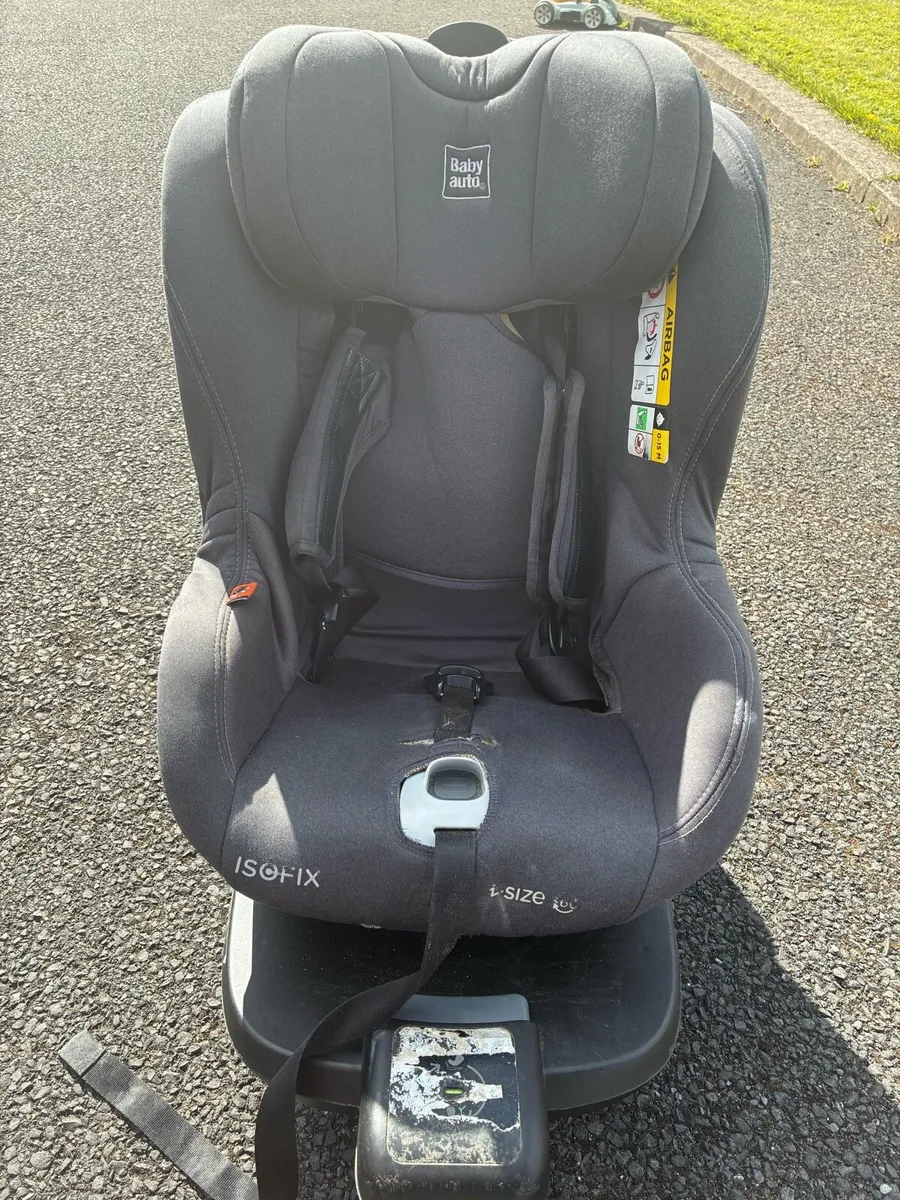Baby car seat - Image 1