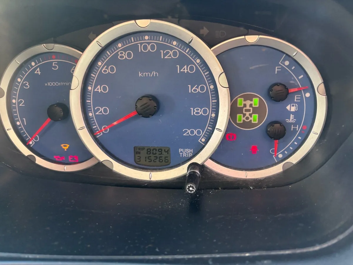 Mitsubishi L200 - Image 3