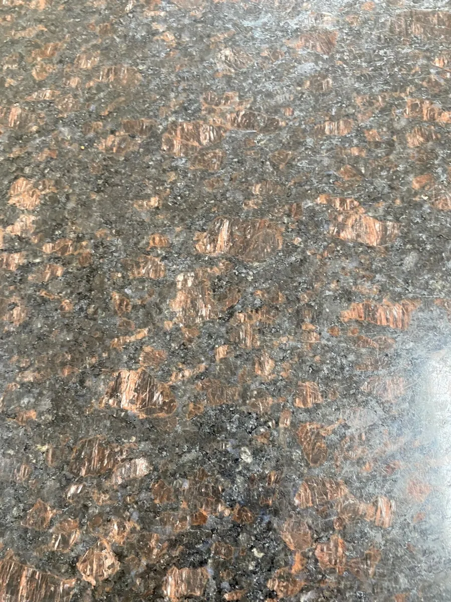 Kitchen Granite island worktop - Image 4