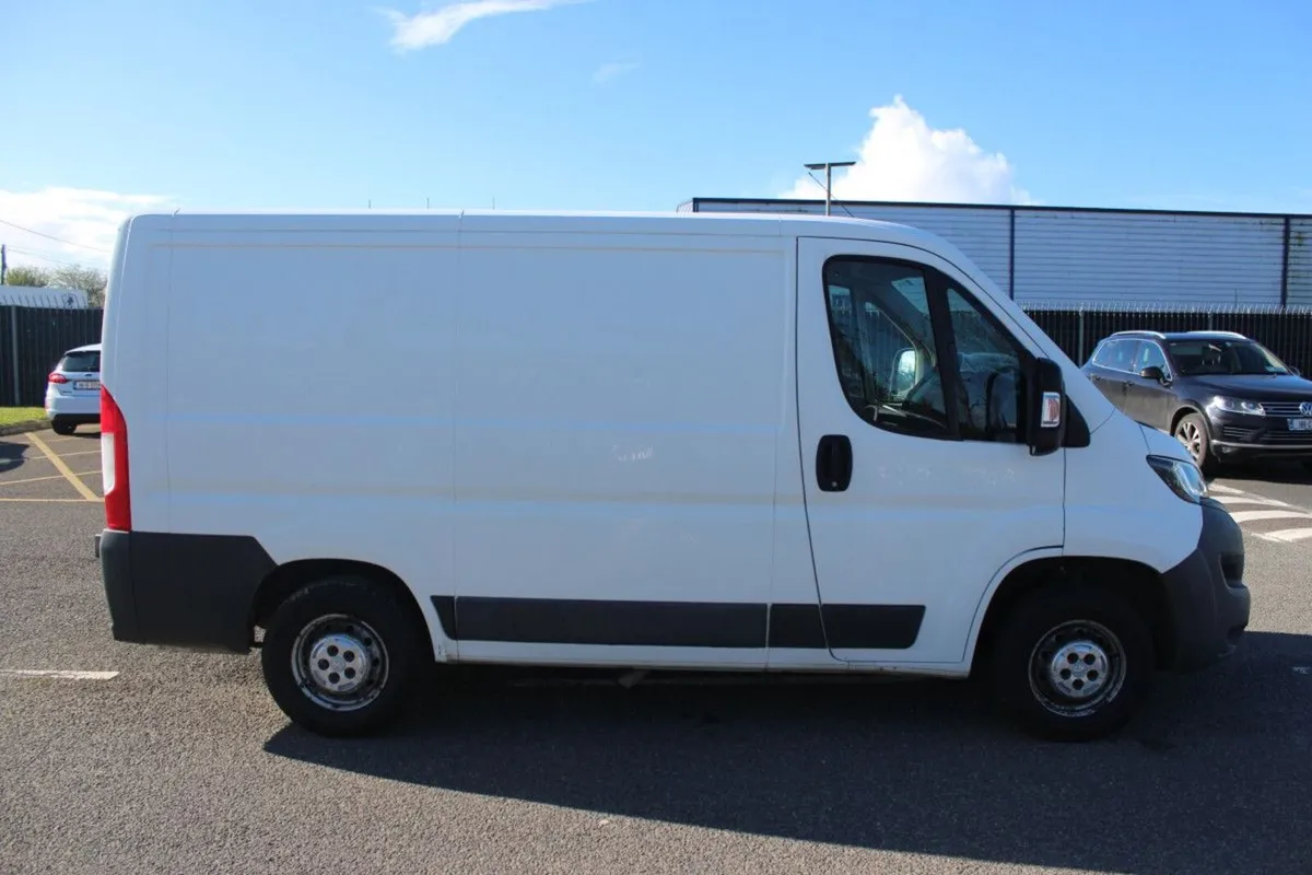 Peugeot Boxer BOXER 330 L1 H1 2.2 HDI 110 5D - Image 4