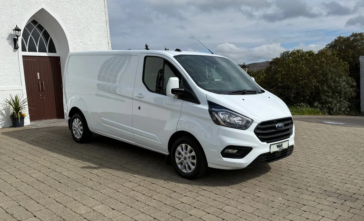 2022 (222 Reg) Ford Transit Custom LWB 130bhp - Image 1