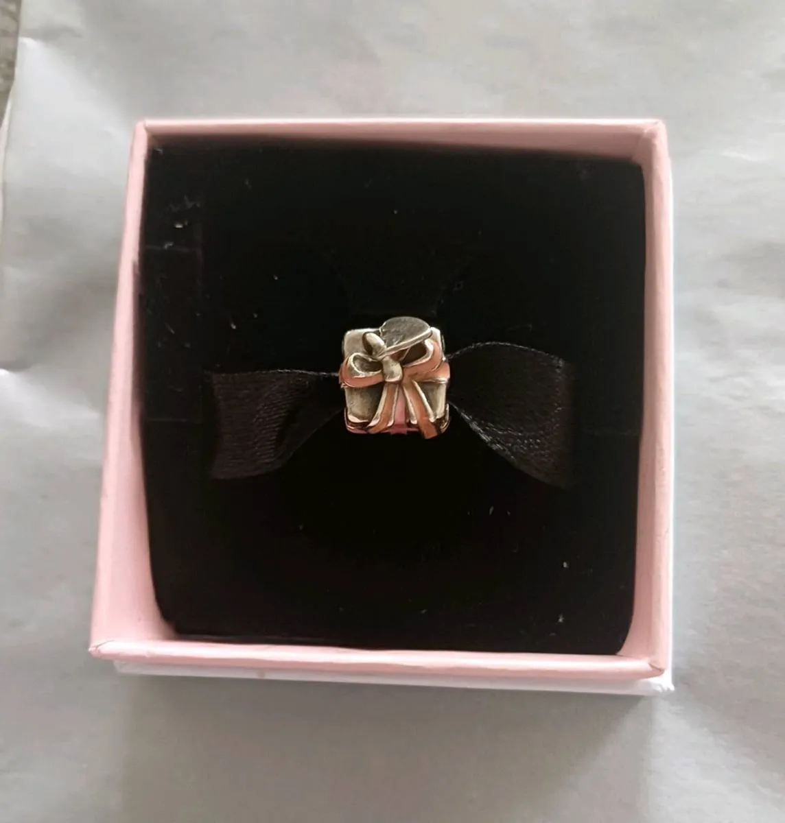 Pandora charm - Image 1