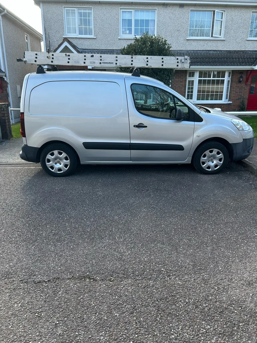 142 Peugeot Partner - Image 1