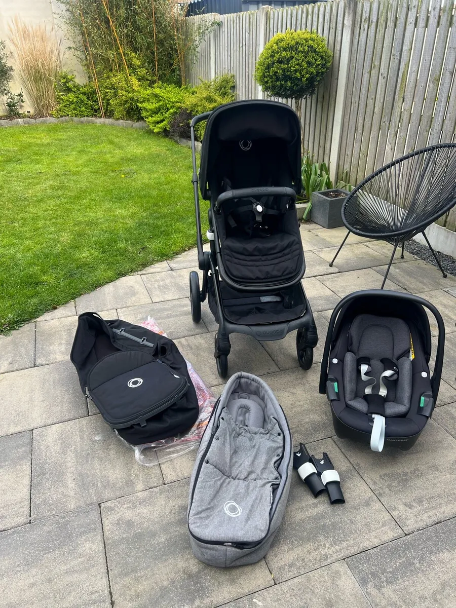 Bugaboo fox 5 pram - Image 1