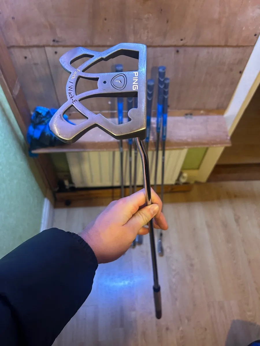 Golf irons - Image 1