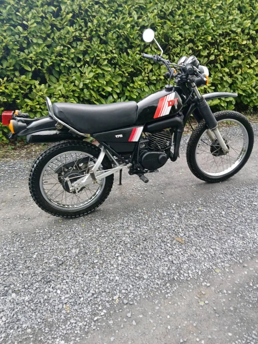 Yamaha DT 175  Original Running Barn Find 1982 - Image 3