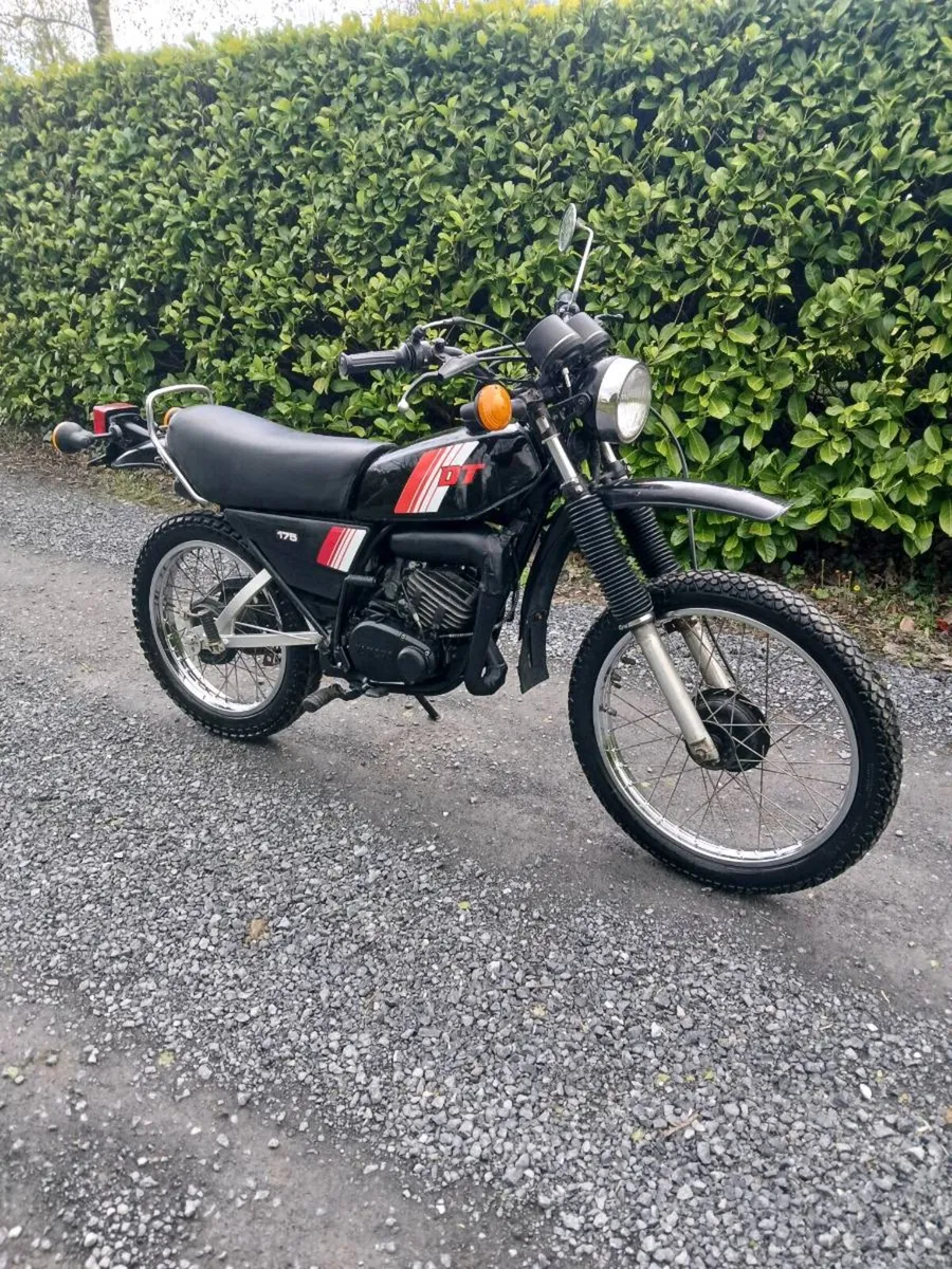 Yamaha DT 175  Original Running Barn Find 1982 - Image 2