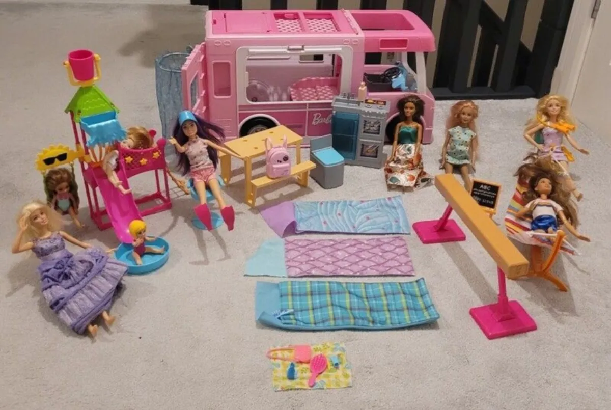 Barbie Camper Van Plus Extra Accessories &Barbies
