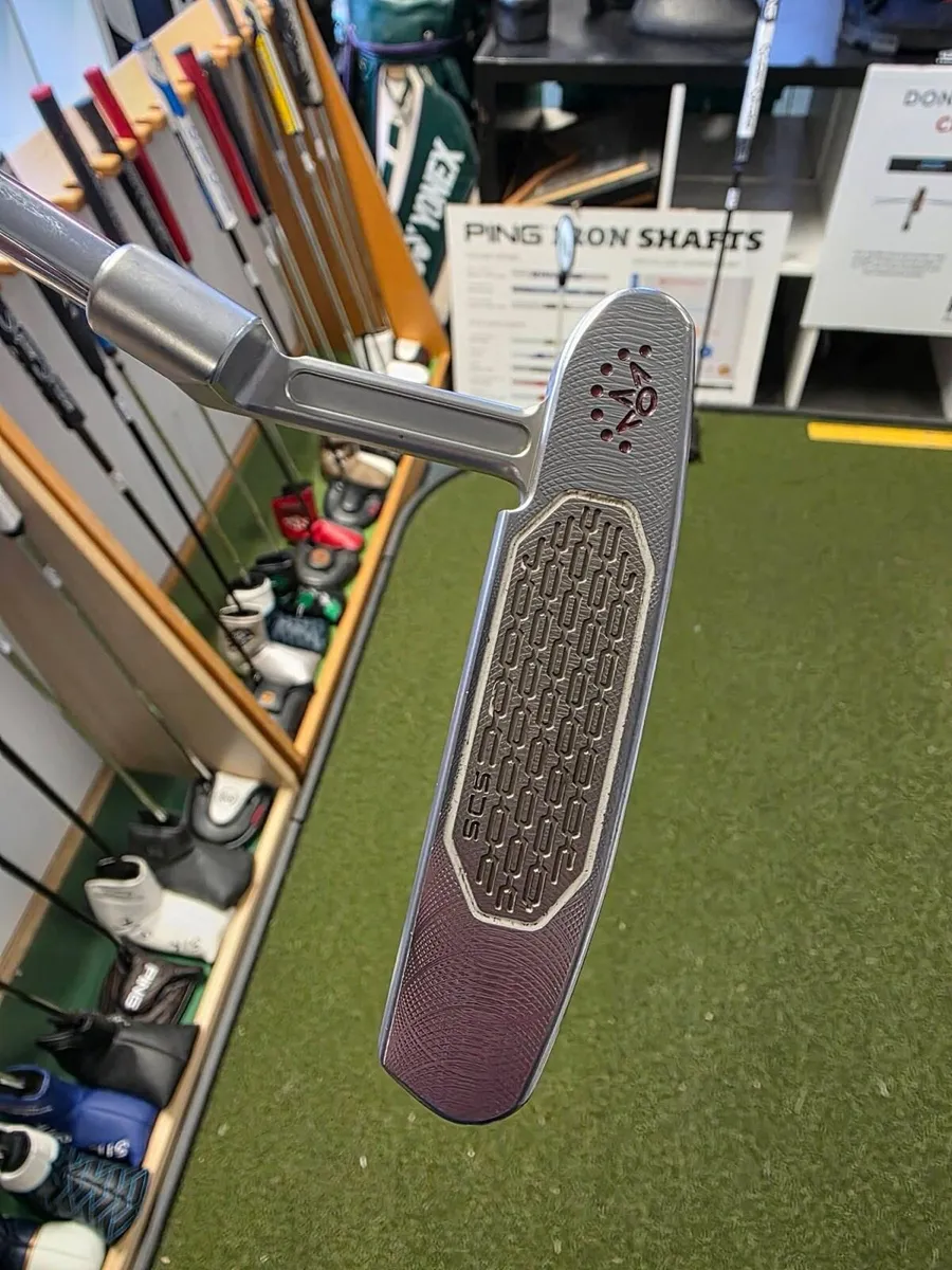 Scotty Cameron Studio Style Newport + Putter - Image 4